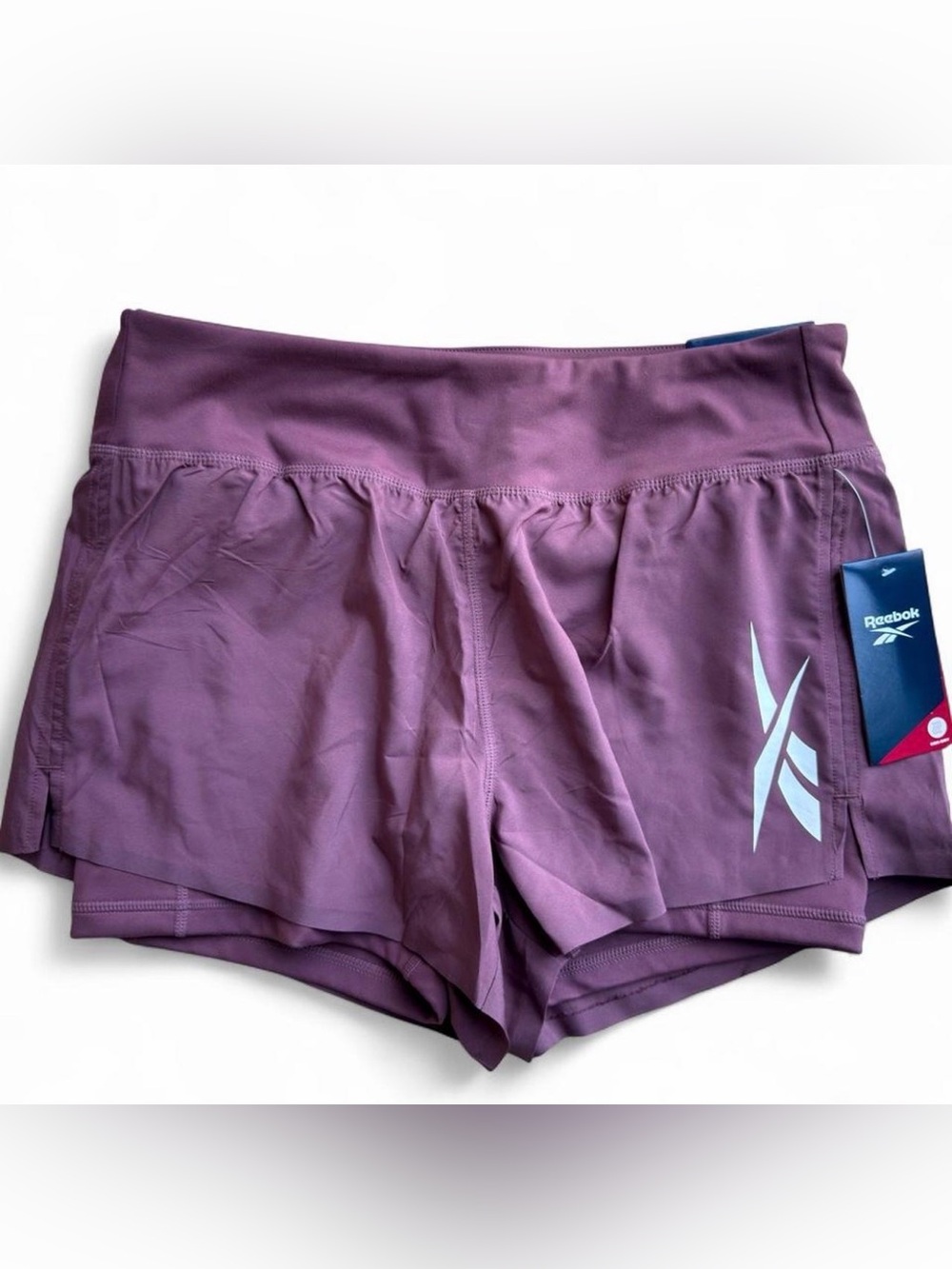 NWT Reebok Motion Core 3.5” Running Athletic Shorts Medium